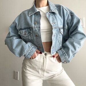 CROPPED OVERSIZED DENIM JACKET